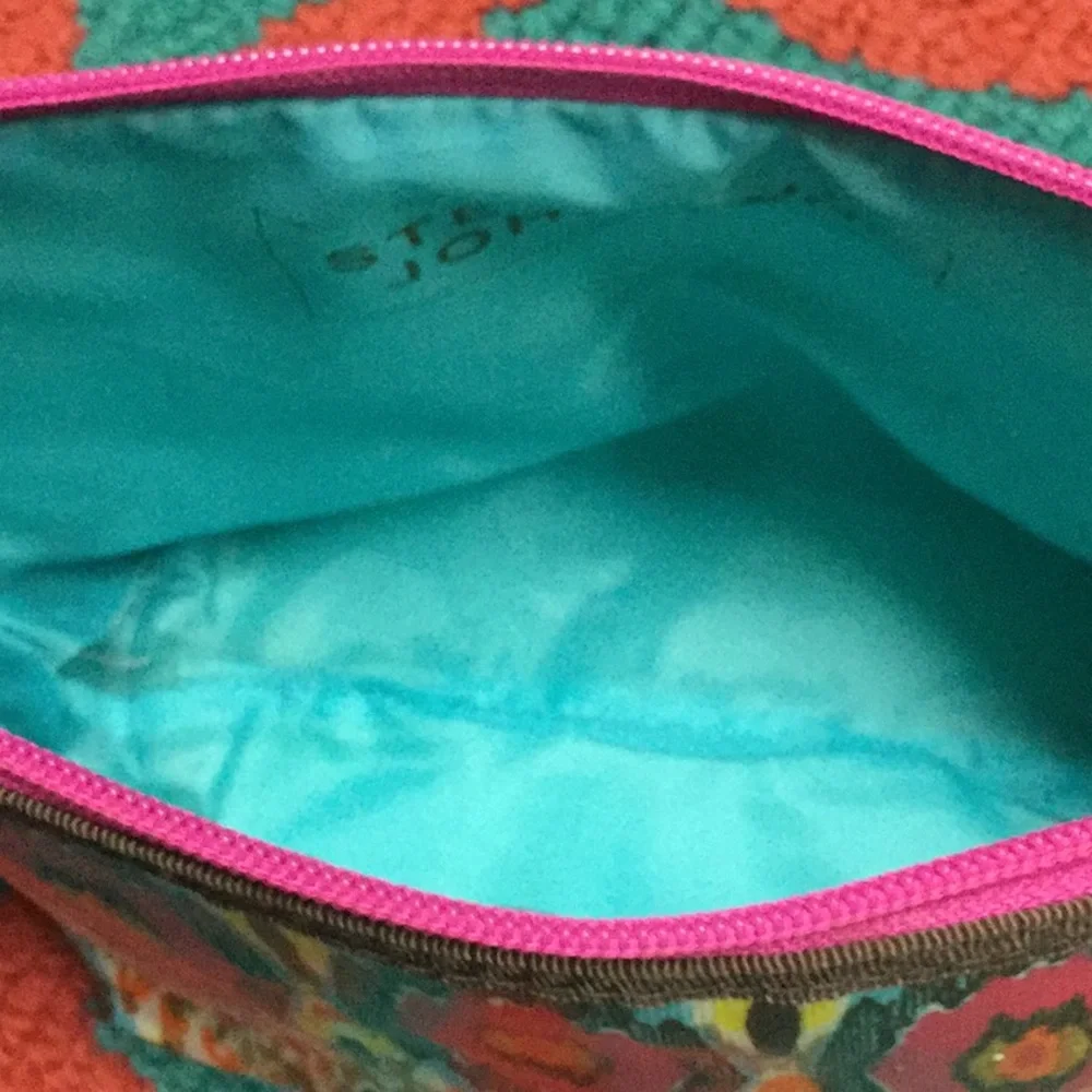 Stephanie Johnson comsmetic travel bag farmer’s market cowgirl chic make up hair